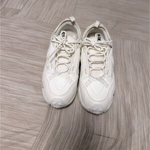Nike TC7900 size 7